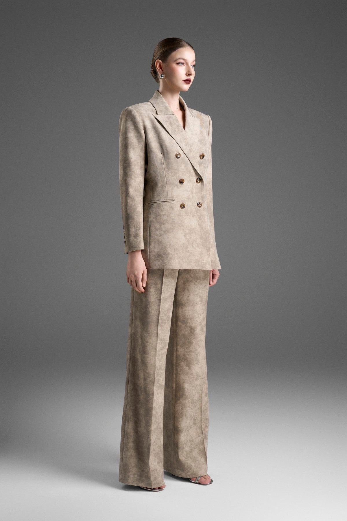 Classic Double-Breasted Blazer with Welt Pockets
