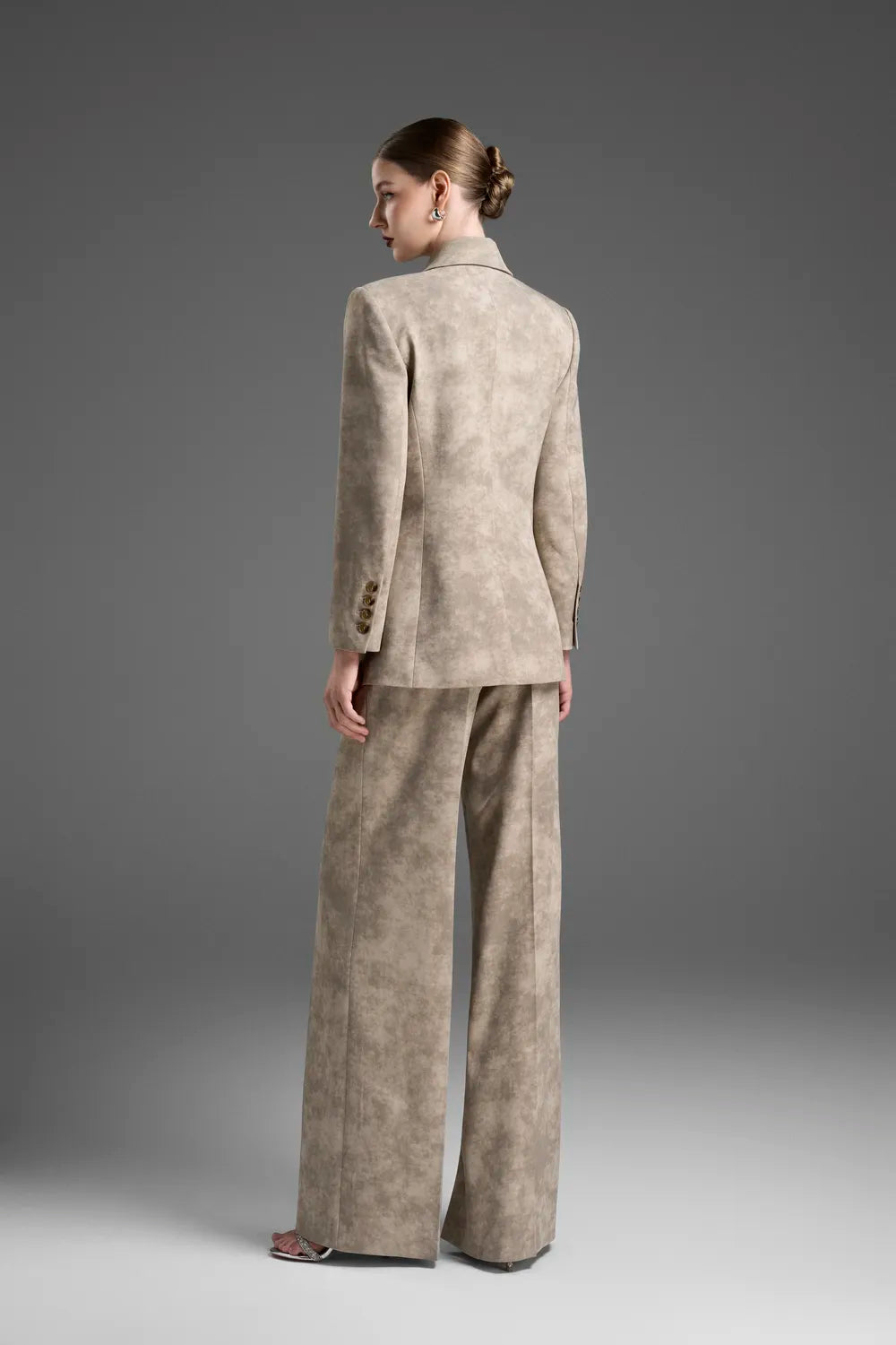 Front Knife Pleated Straight Pants