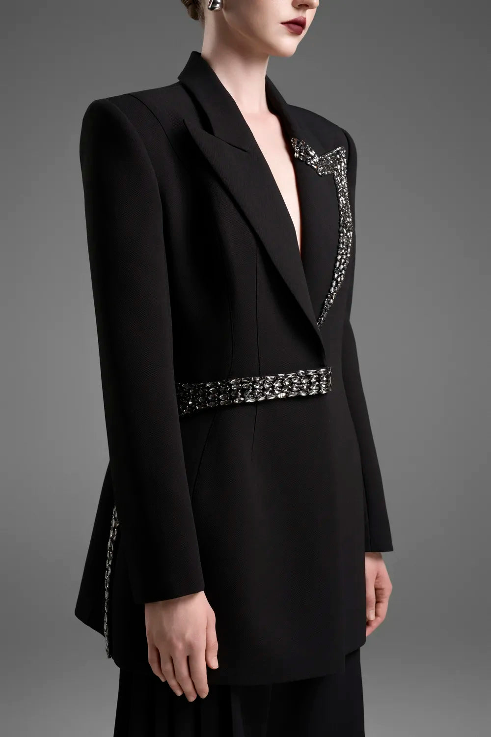 Peak Lapel Single Crystal Embellished Blazer