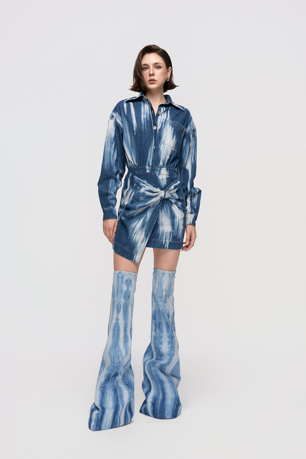 Dress Shirt dress with a pleated skirt and artisanal wash effect