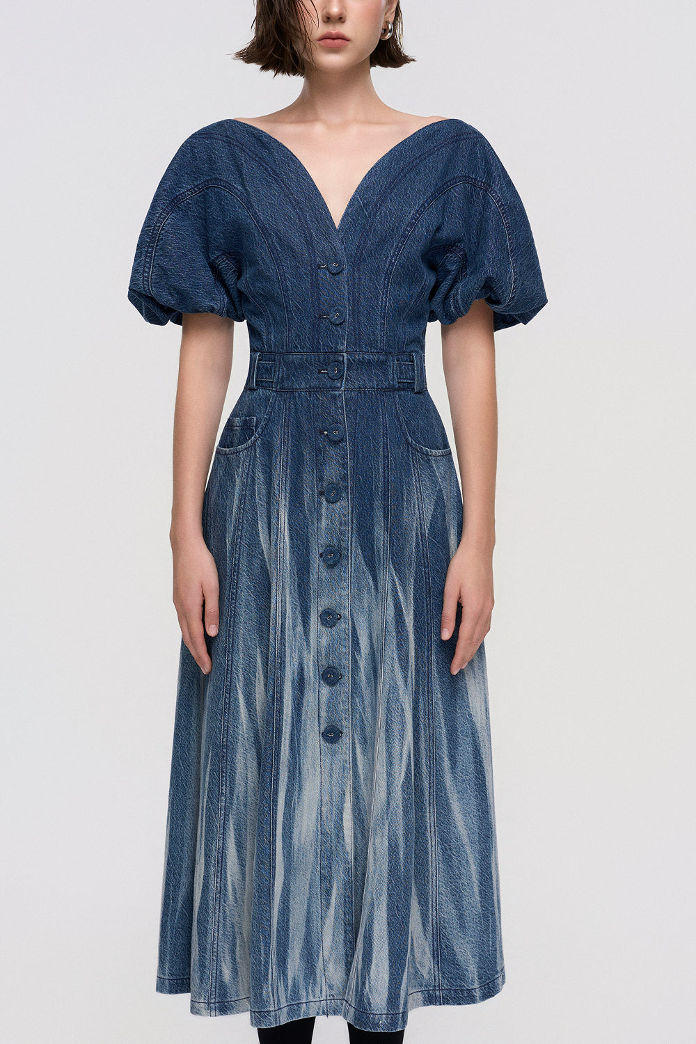 Dress Puff-sleeve A-line denim dress with a vertical wash effect