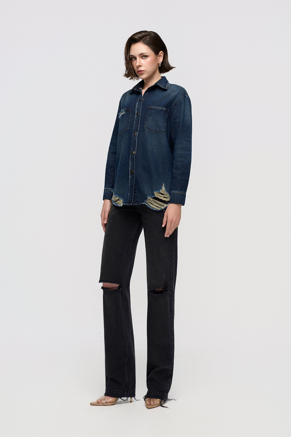 Shirt Denim shirt with an enzyme wash and raw hems