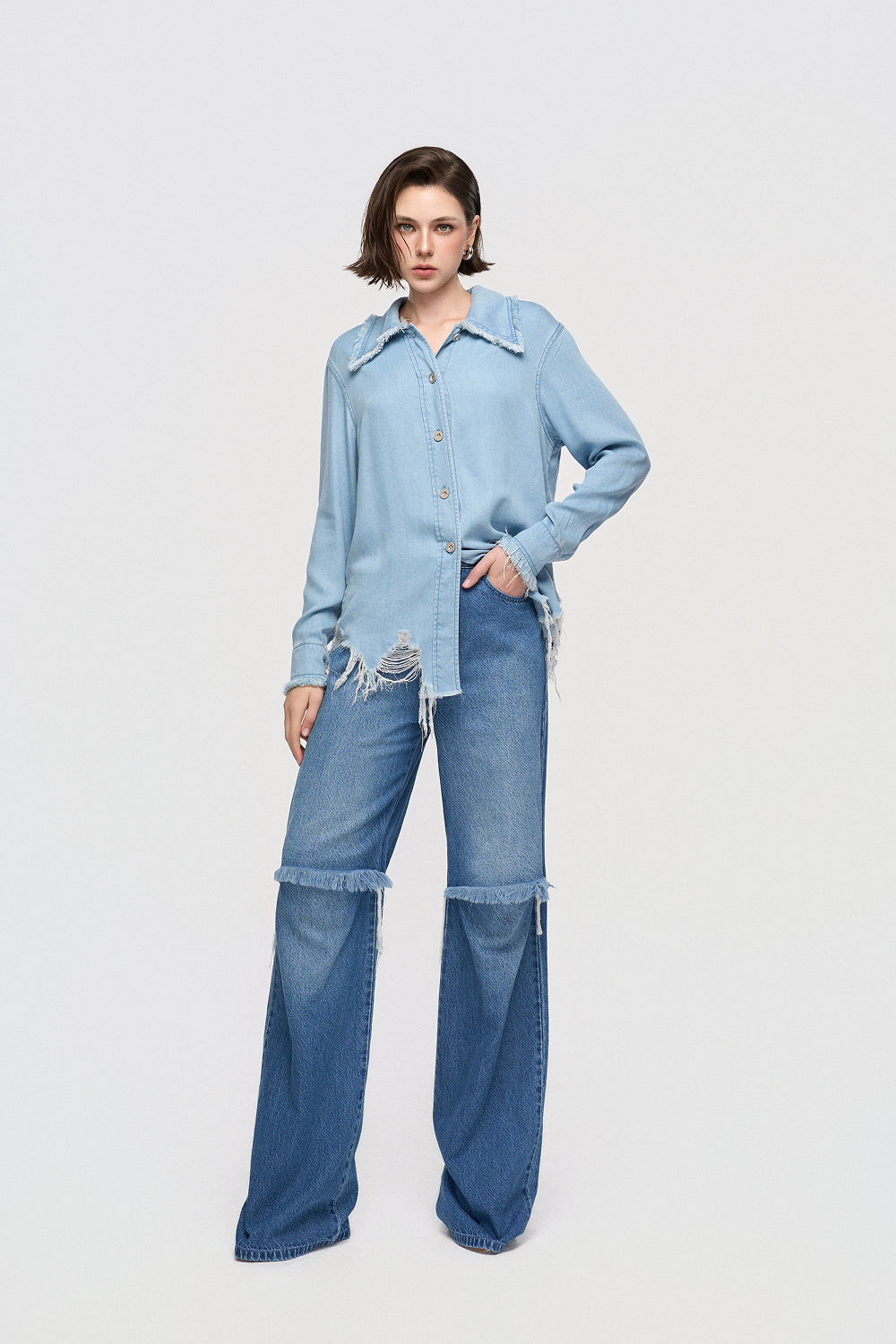 Shirt Denim shirt with an enzyme wash and raw, frayed hems