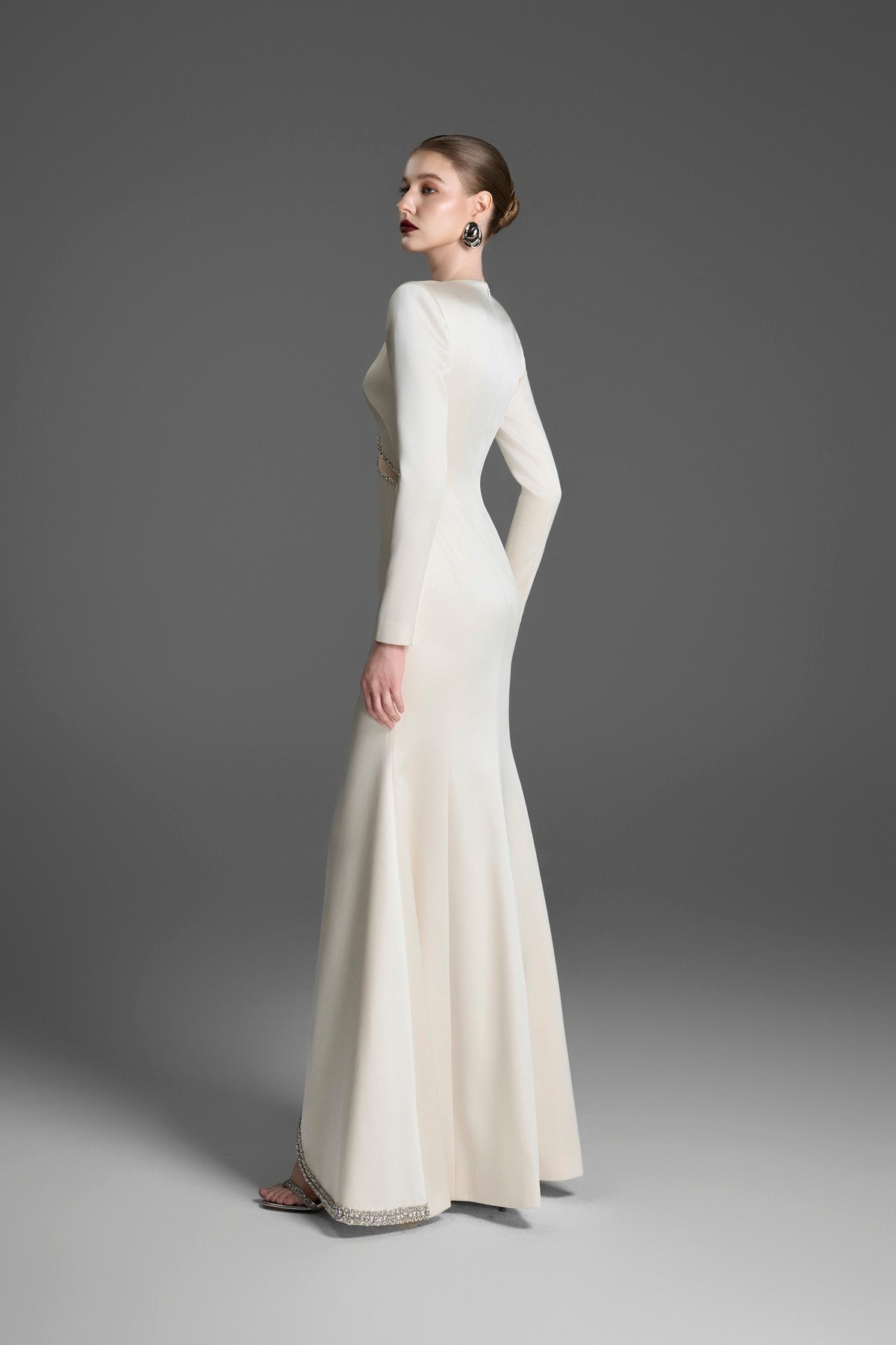 Long-Sleeve Boat Neck Dress with a Teardrop Waist Cutout