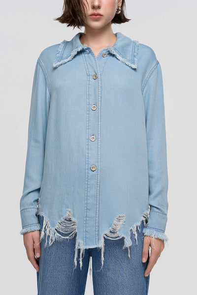Shirt Denim shirt with an enzyme wash and raw, frayed hems