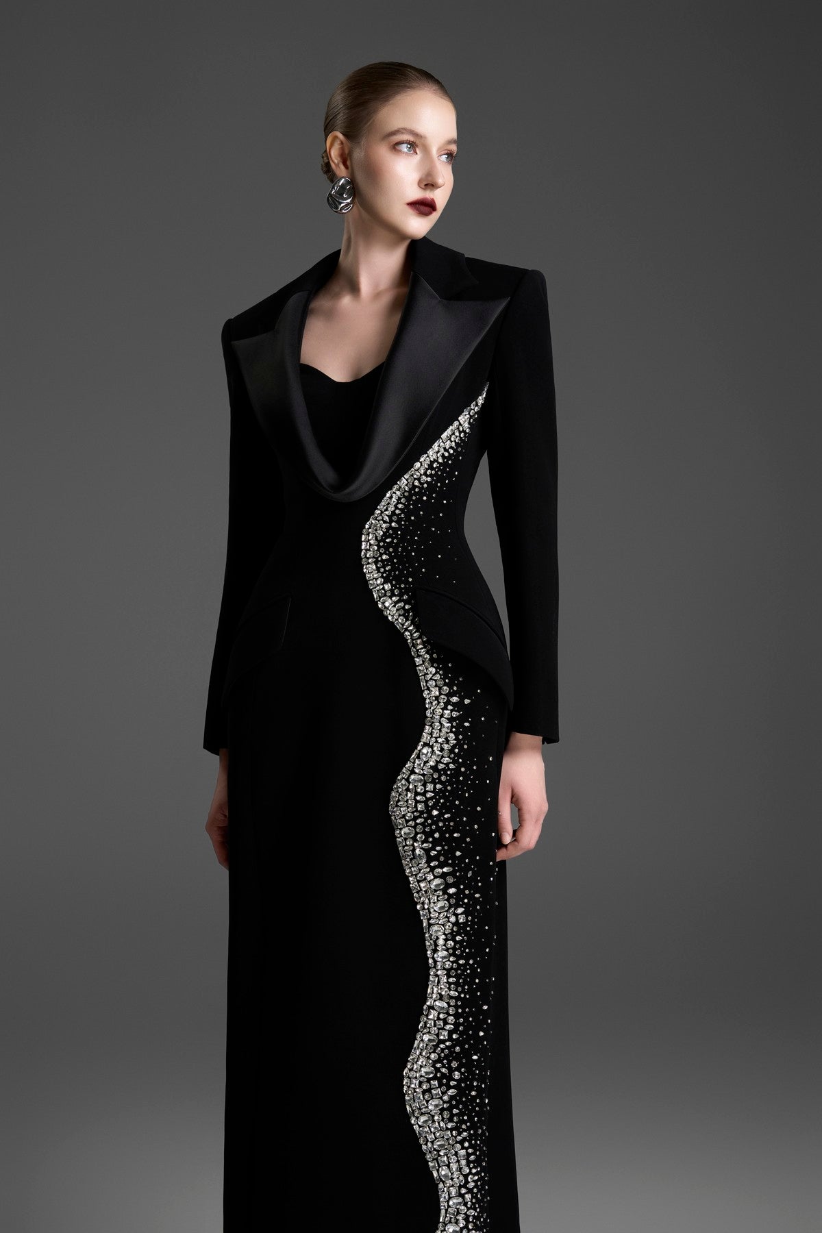 Tailored Sheath Dress with a Deep V-Neck and Taffeta Lapels