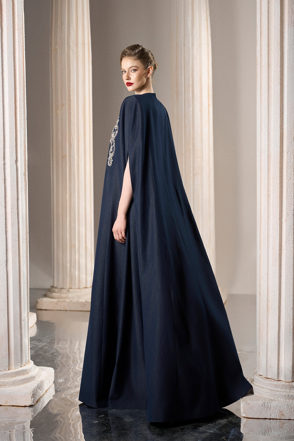 Dress Denim caftan-style dress, silver shoulder embellishment
