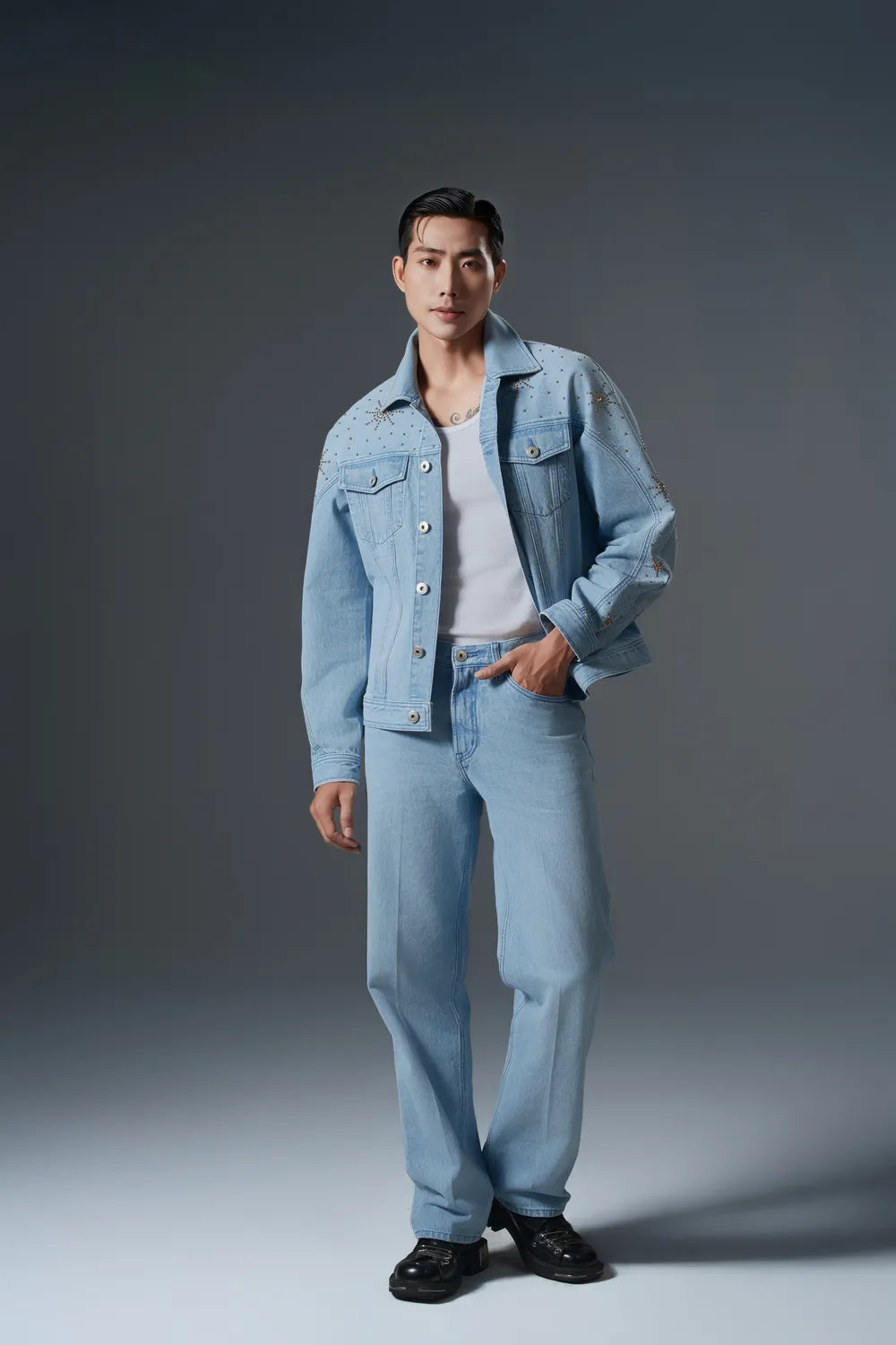 Front Knife Straight Jeans