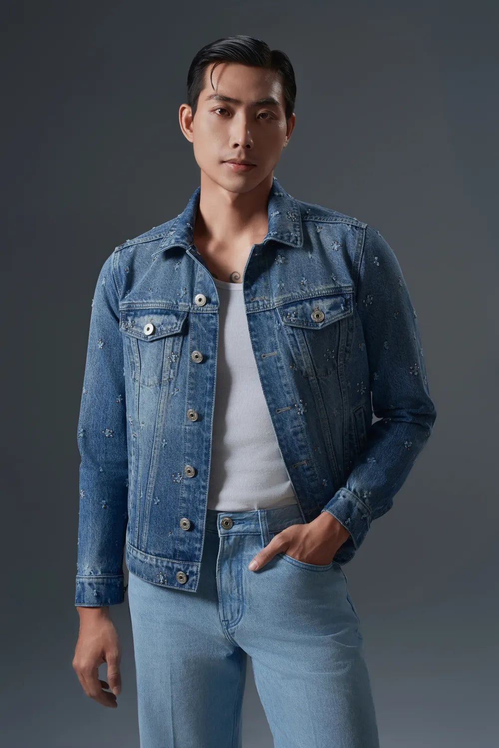 Mid-Rise Waistband Jeans