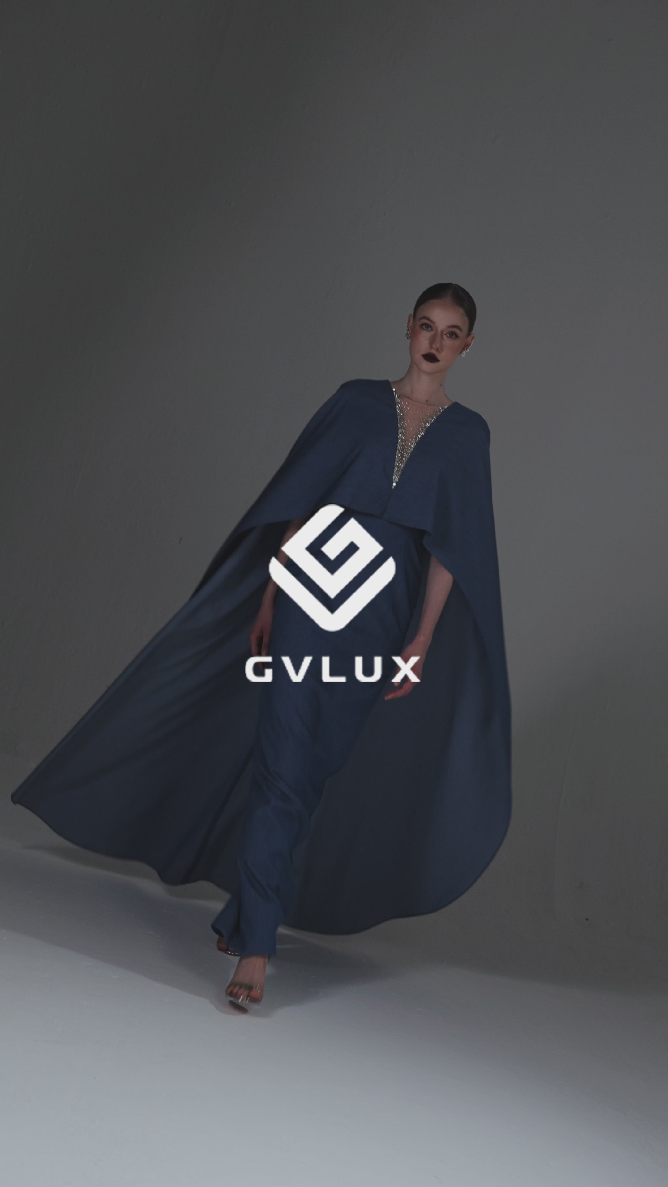 Elegant V-Neck Kaftan Gown with Dolman Sleeves